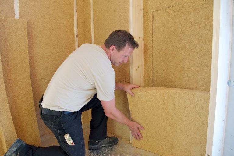 Termoizolacja ma więcej zadań, niż tylko ocieplenie budynku